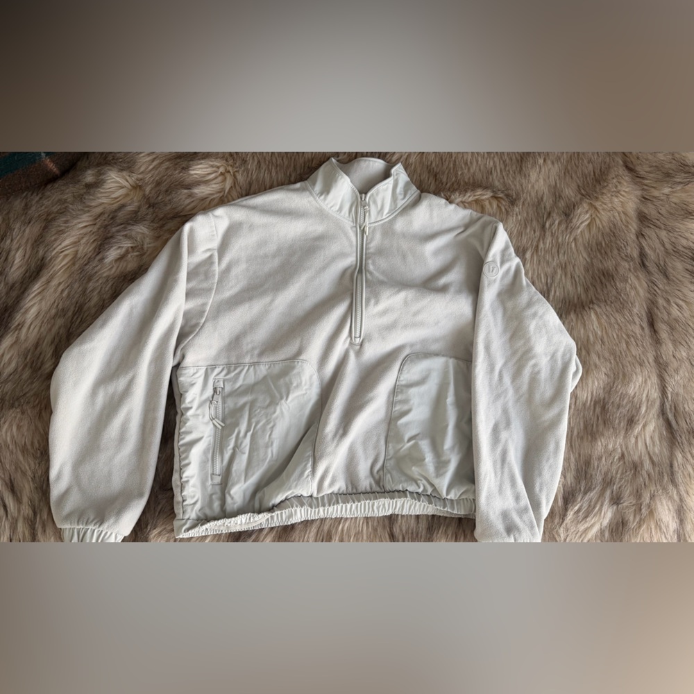 Vuori Aspen Half Zip Pullover Salt